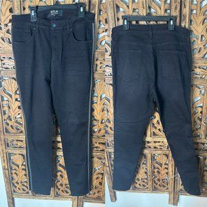 DTLA Black High Waist Jean with Full Side Zip